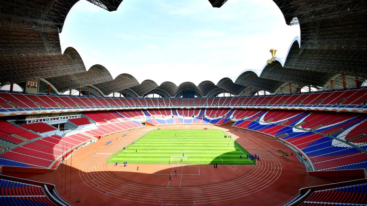 Sân vận động FNB chính là sân vận động lớn nhất tại châu Phi